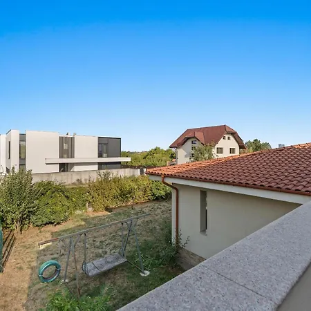 Hébergement de vacances Art House