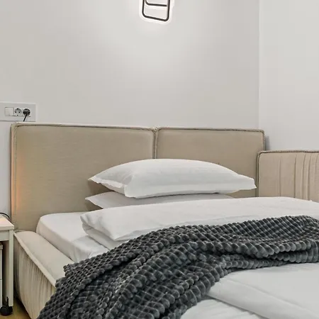 Art House Ferienhaus Bukarest
