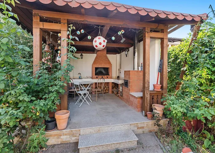 Art House Case de vacanță